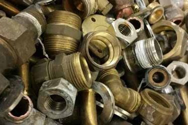 Roest vrij staal inleveren tegen de beste prijs? Bij Amelink Recycling profiteert u van een betrouwbare werkwijze en snelle service. 